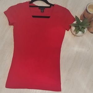 SCOOP NECK T-SHIRT